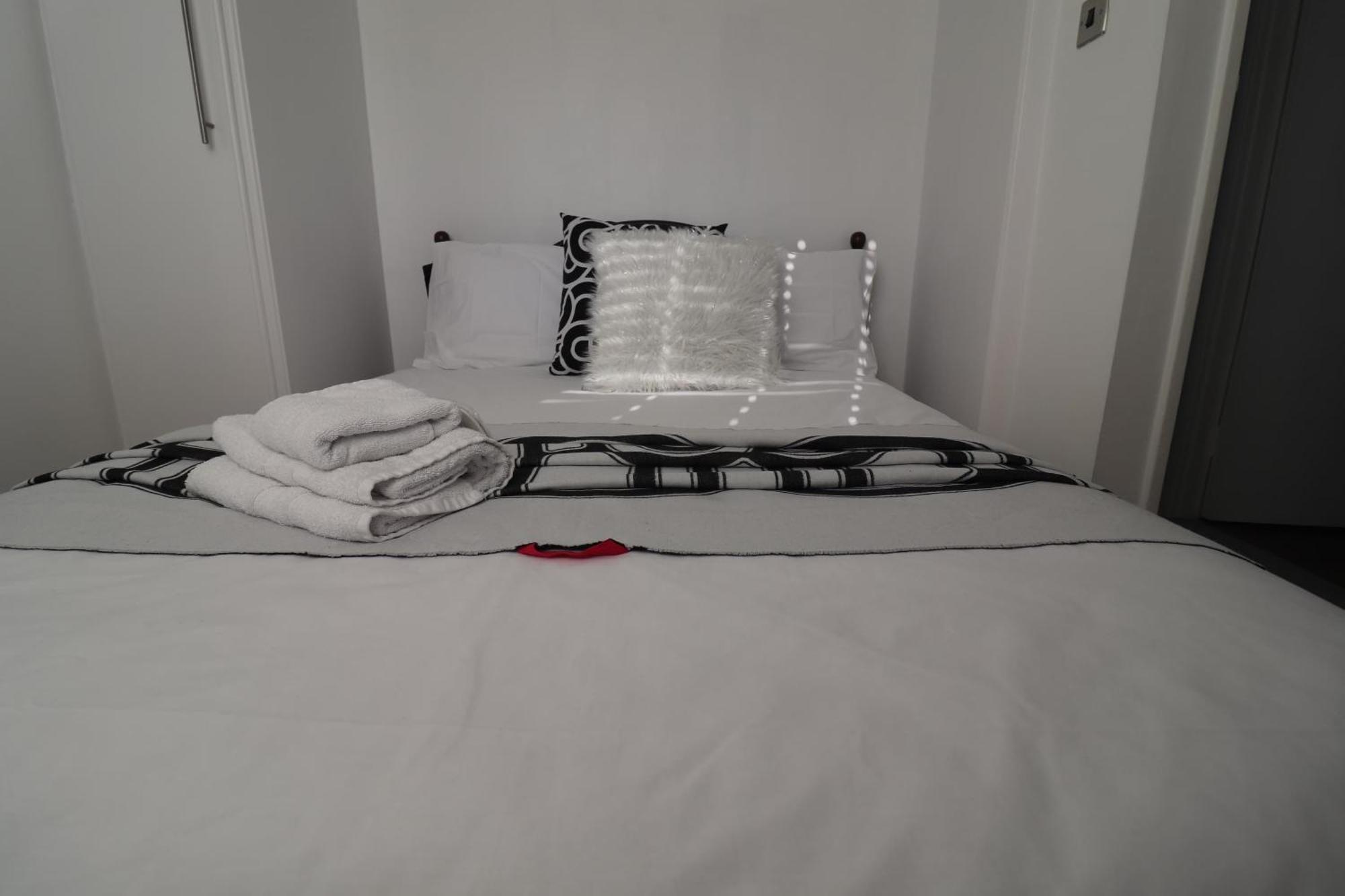 West Dulwich Home 28 Mins To London Victoria Экстерьер фото