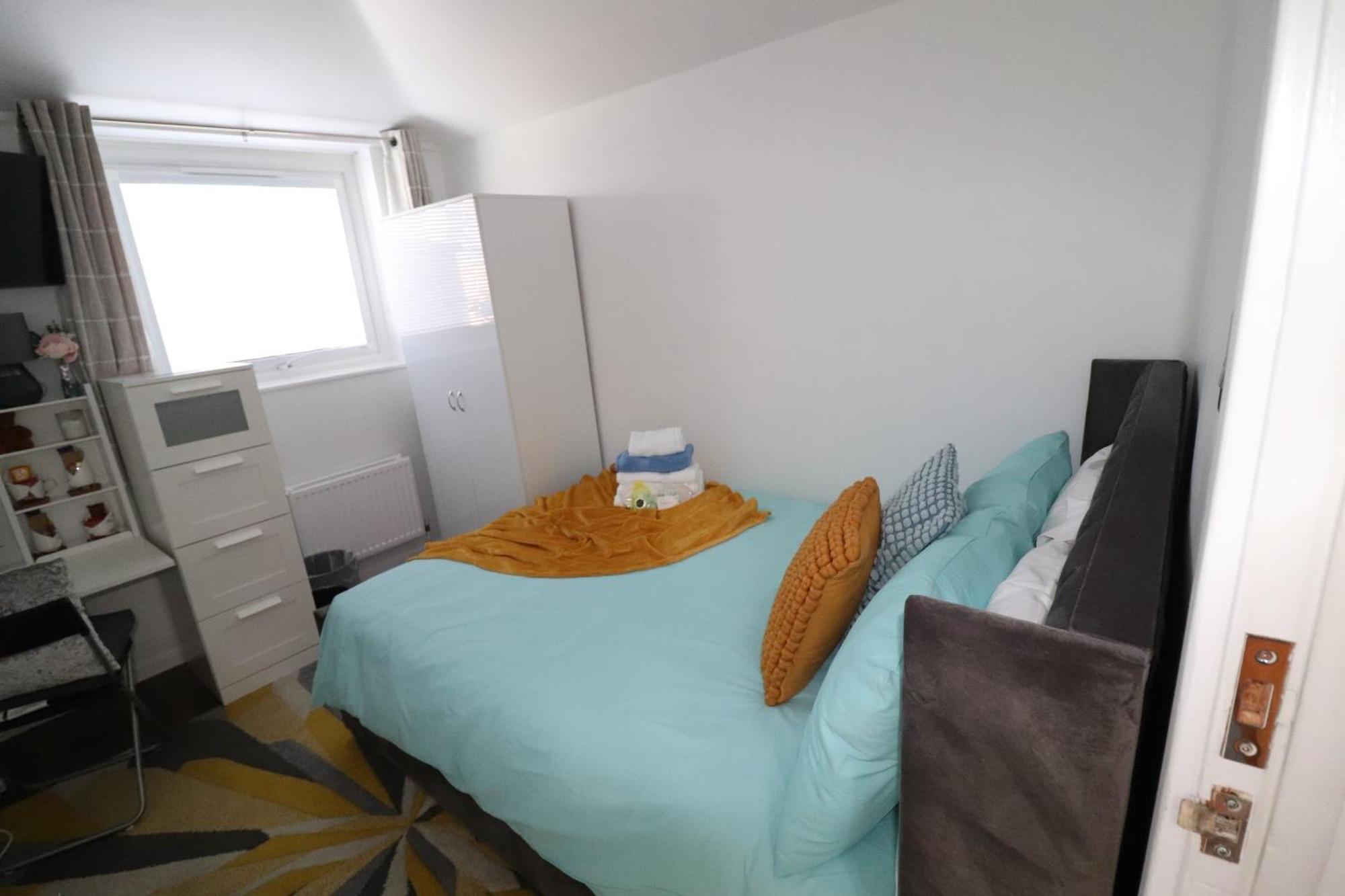 West Dulwich Home 28 Mins To London Victoria Экстерьер фото